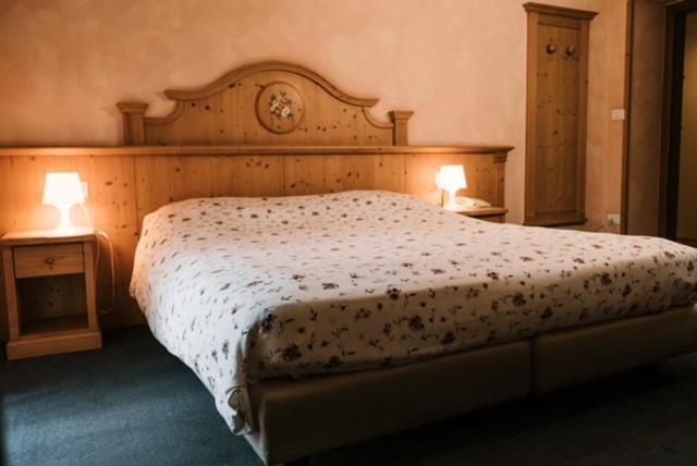 Hotel Primiero Fiera Di Primiero Eksteriør billede