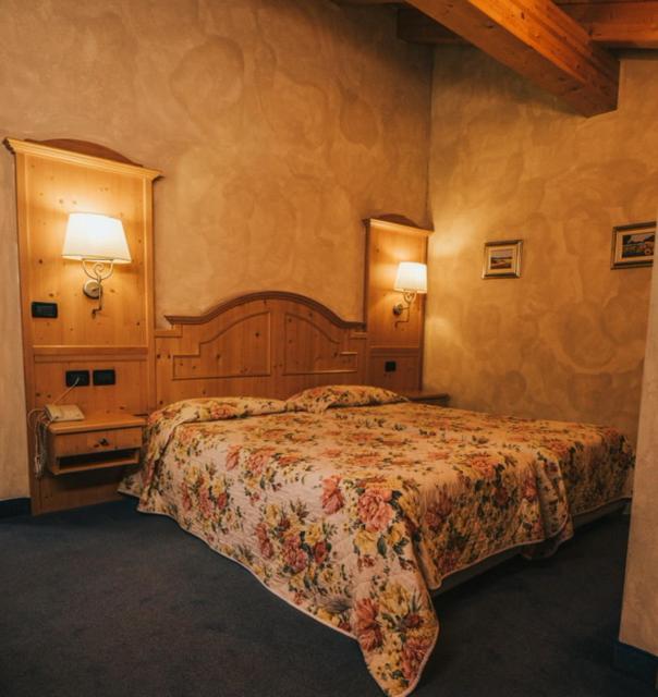 Hotel Primiero Fiera Di Primiero Eksteriør billede