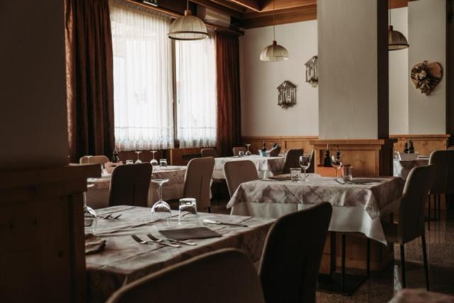 Hotel Primiero Fiera Di Primiero Eksteriør billede